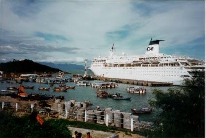 Cau Da Pier 1998