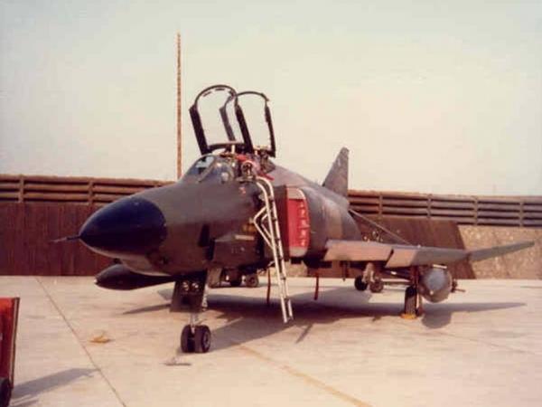 RF-4C